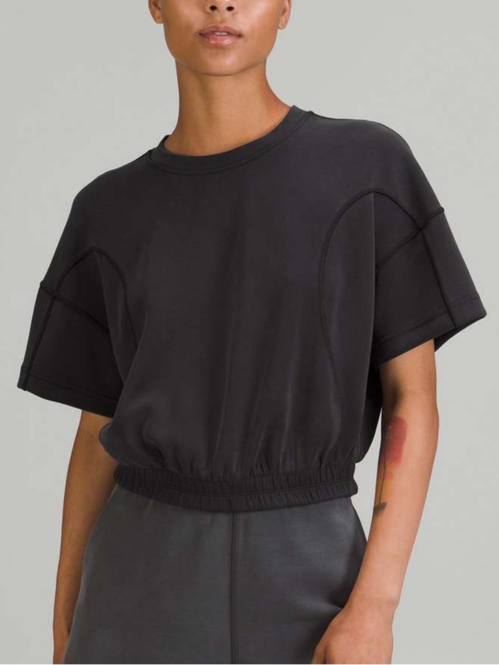 lululemon athletica Black Short-Sleeve Gathered Hem Top
